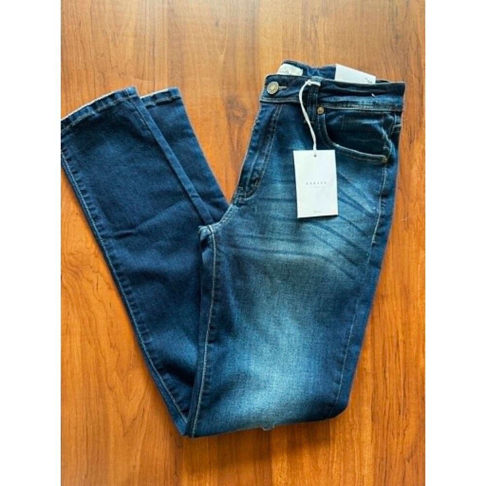 Kan Can Women's Mid Rise Skinny Jeans NWT - 11/29